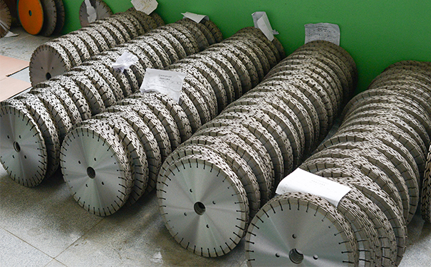 金剛石鋸片批發(fā) 金剛石鋸片批發(fā)