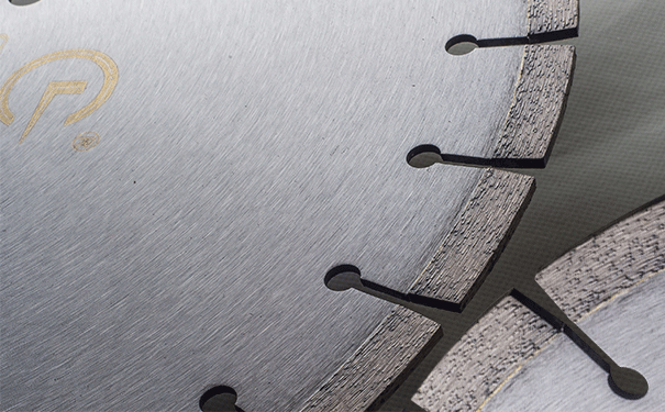 昌利的馬路鋸片伸縮縫怎樣？